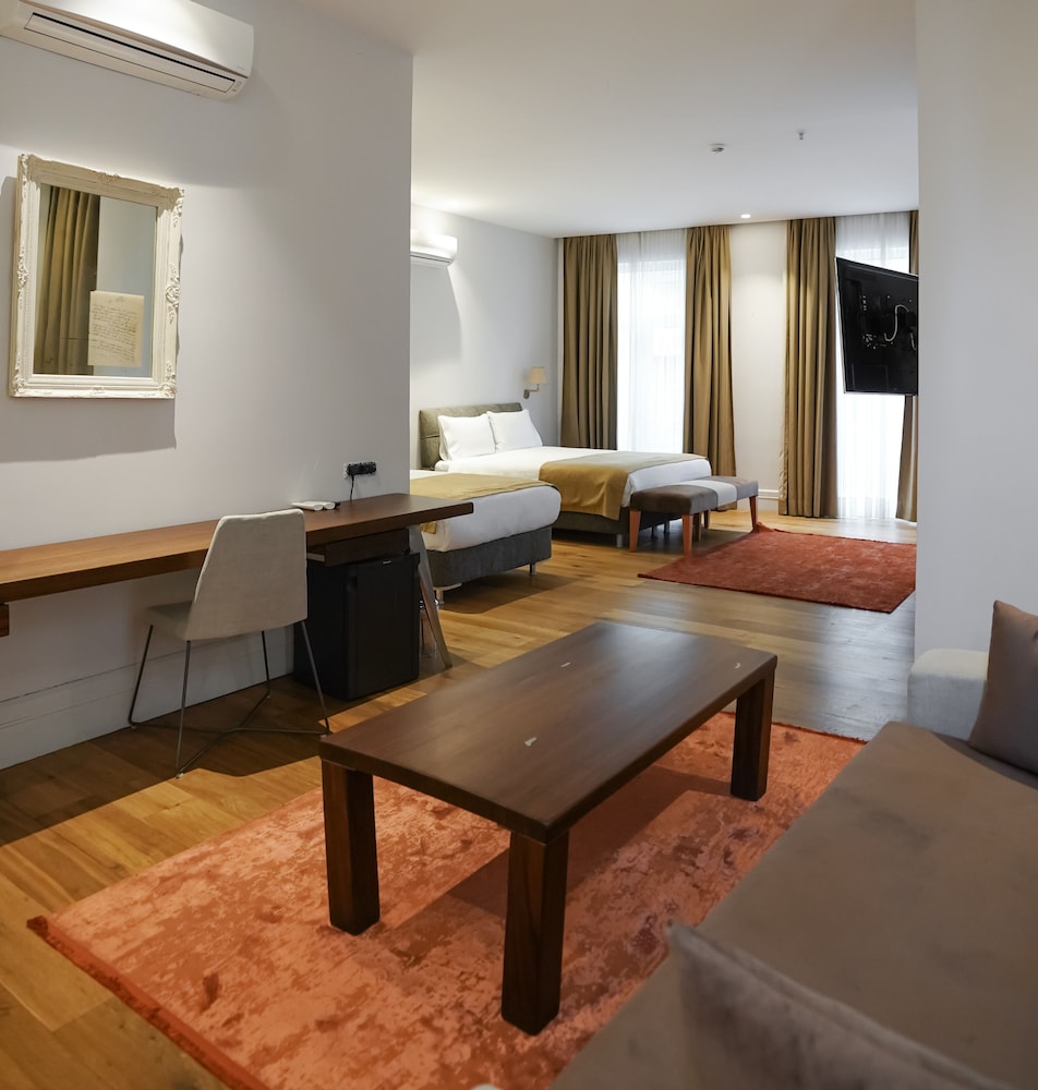Misafir Suites 8 Istanbul. 50/70