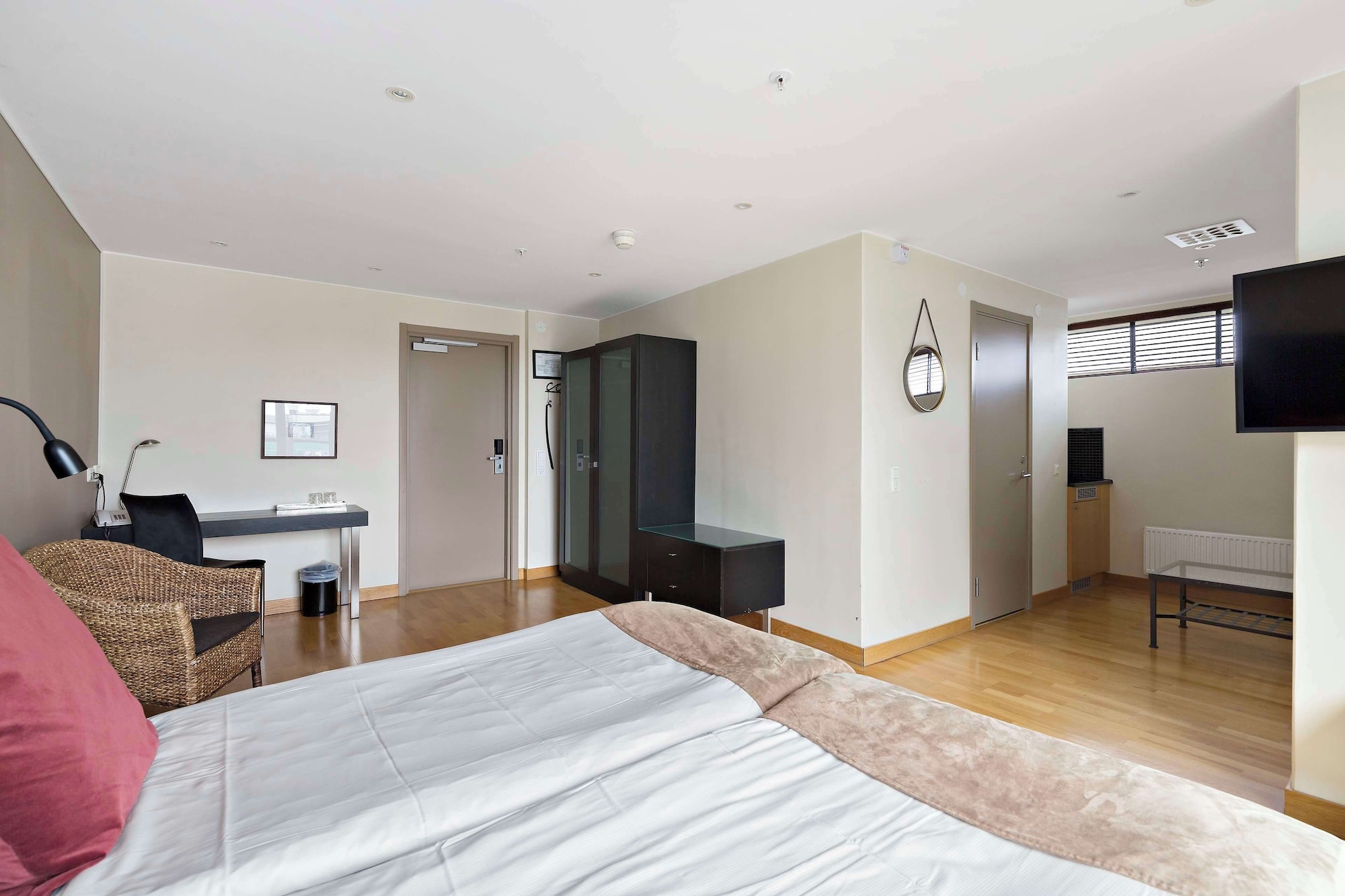 غرفة سوبيريور بسرير مزدوج مع أريكة، Best Western Solna Business Park 2/3