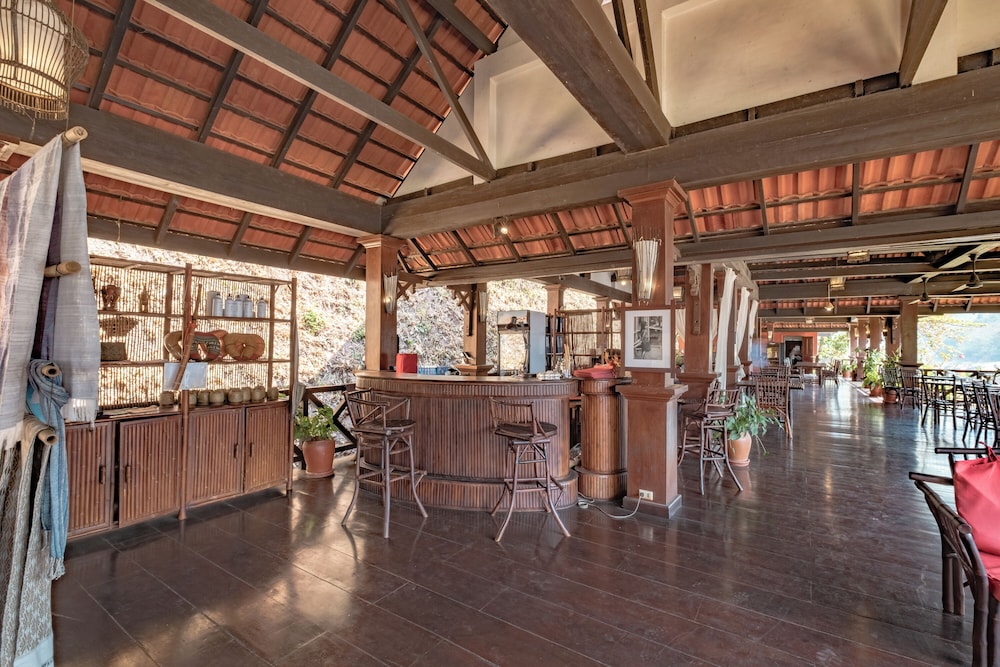 SANCTUARY PAKBENG LODGE 62/86