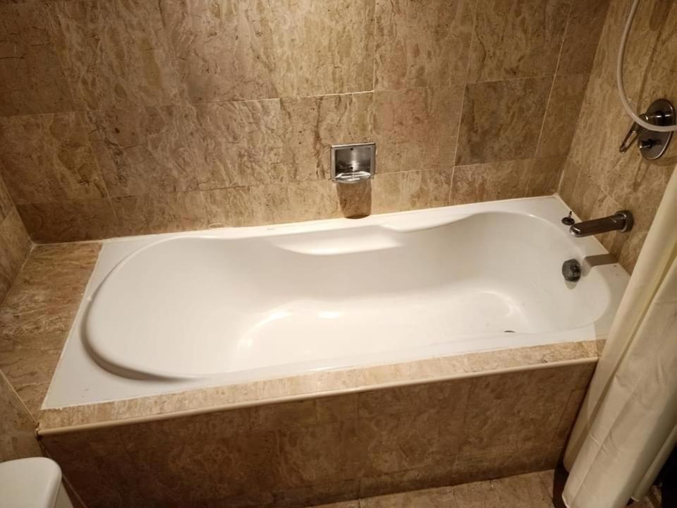 Ehsan Seaview Hotel 50/50