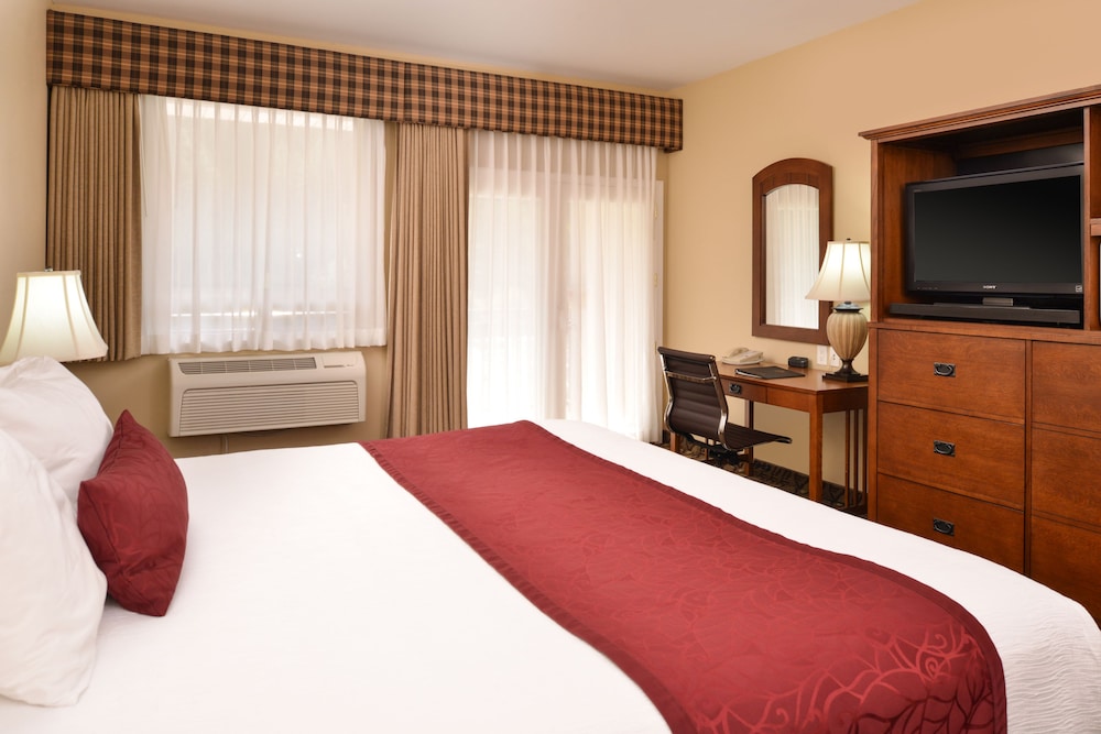 Best Western Lodge At River's Edge 17/43