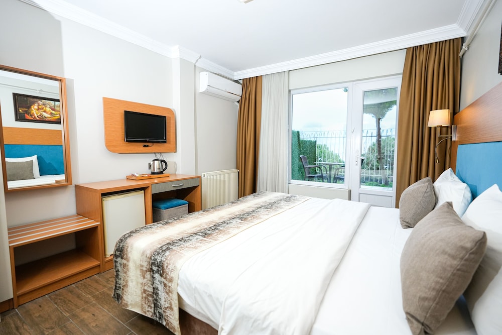 Seatanbul Apart Hotel 13/64