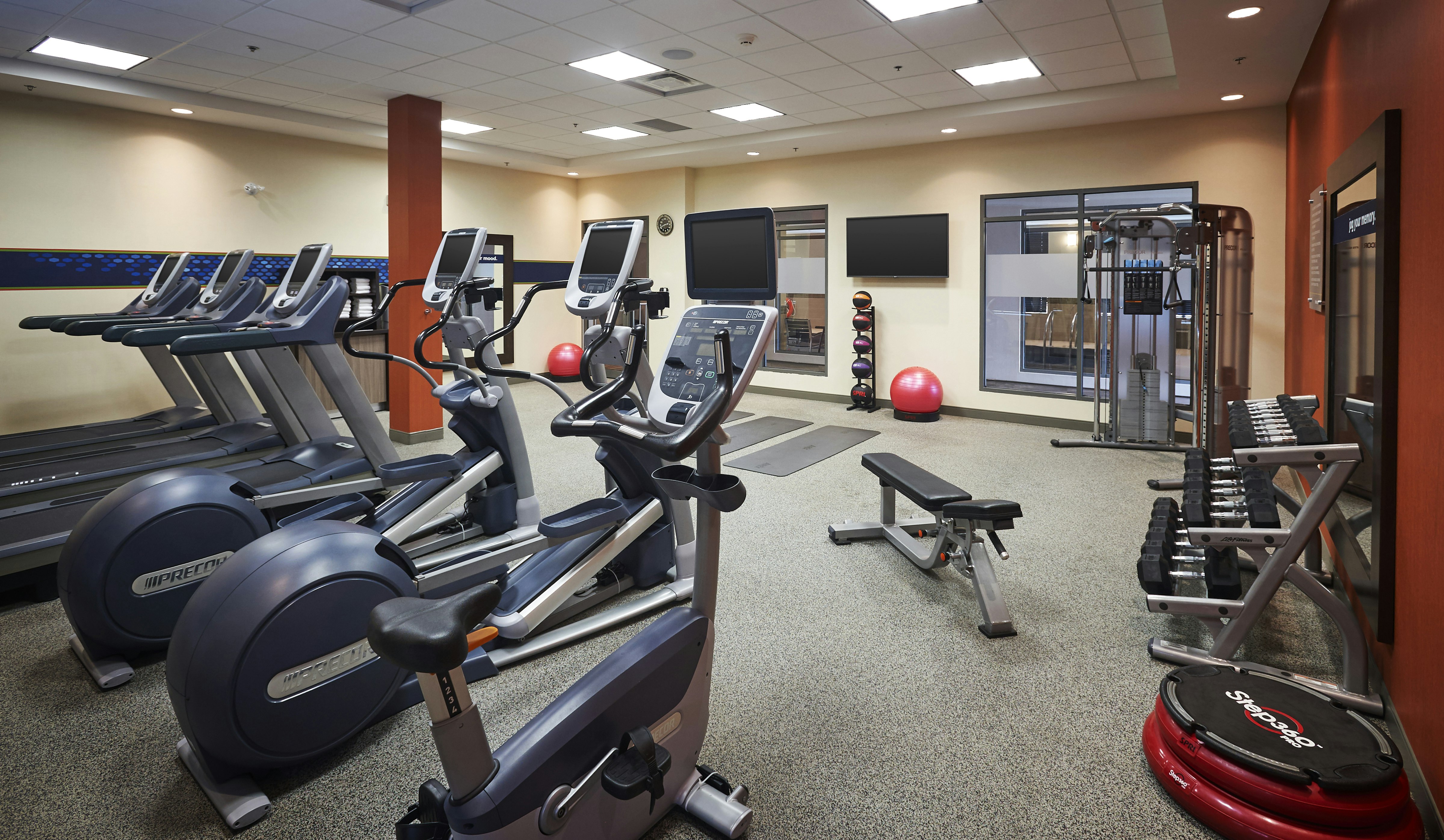 Hampton Inn By Hilton Timmins 8/17