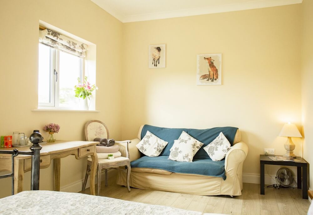 Hillcroft Self Catering 45/50