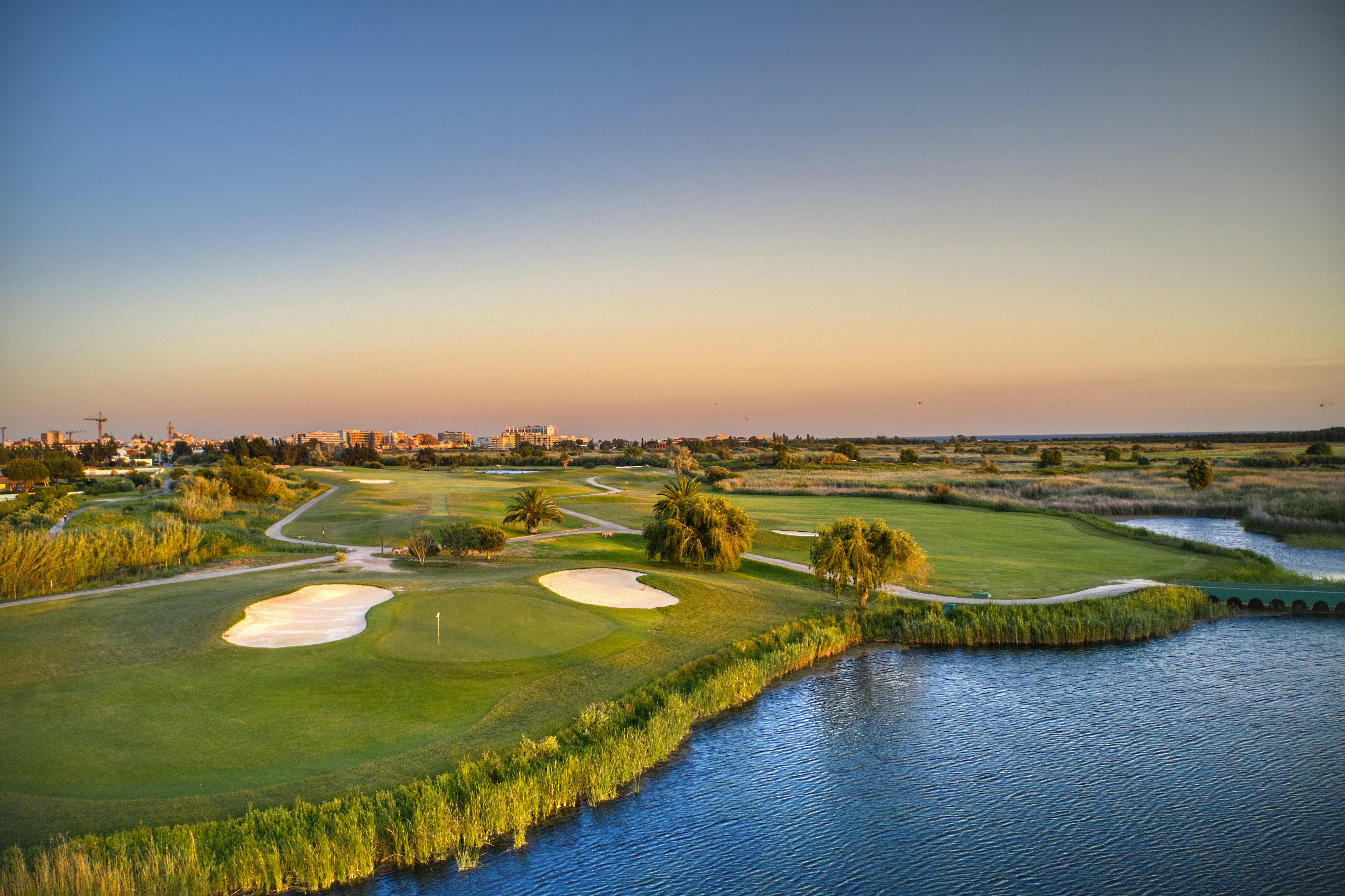 Hilton Vilamoura As Cascatas Golf Resort & Spa 70/77