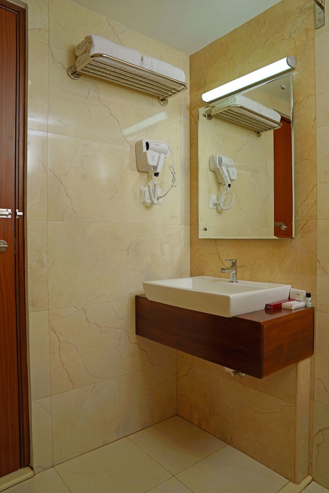 Niko Hotels 34/36