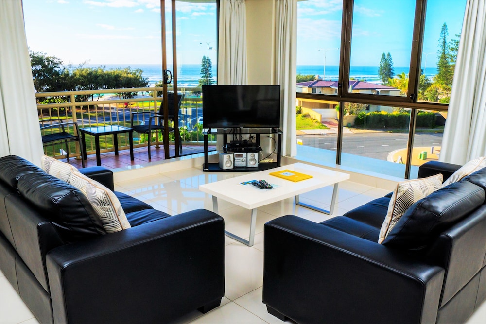 Seacrest Beachfront Holiday Apartments 52/69