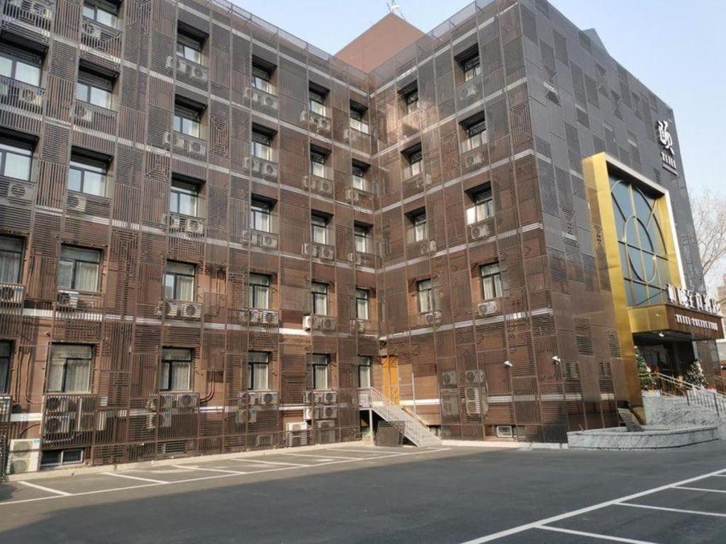 Yitel Collection Beijing Hepingli 50/54