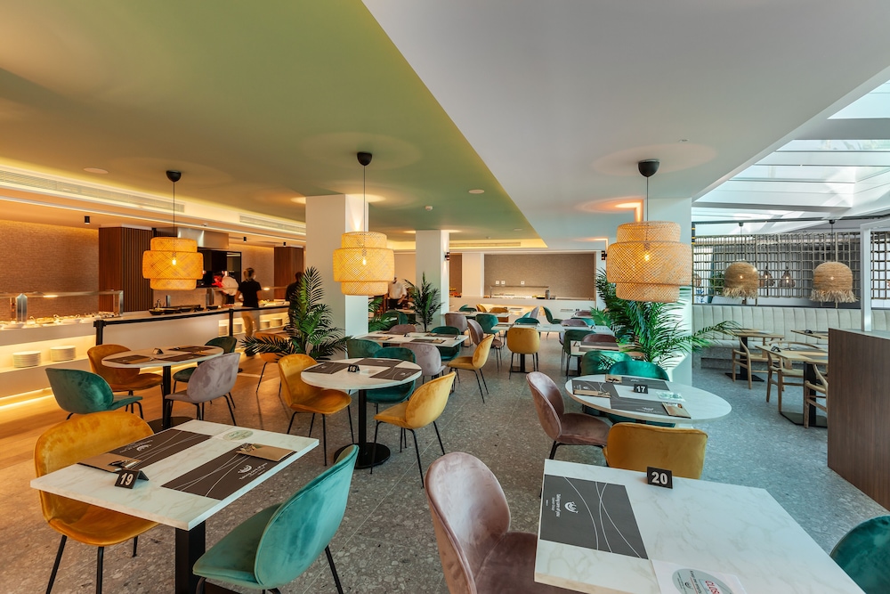 Kumara Serenoa by Lopesan Hotels 46/66