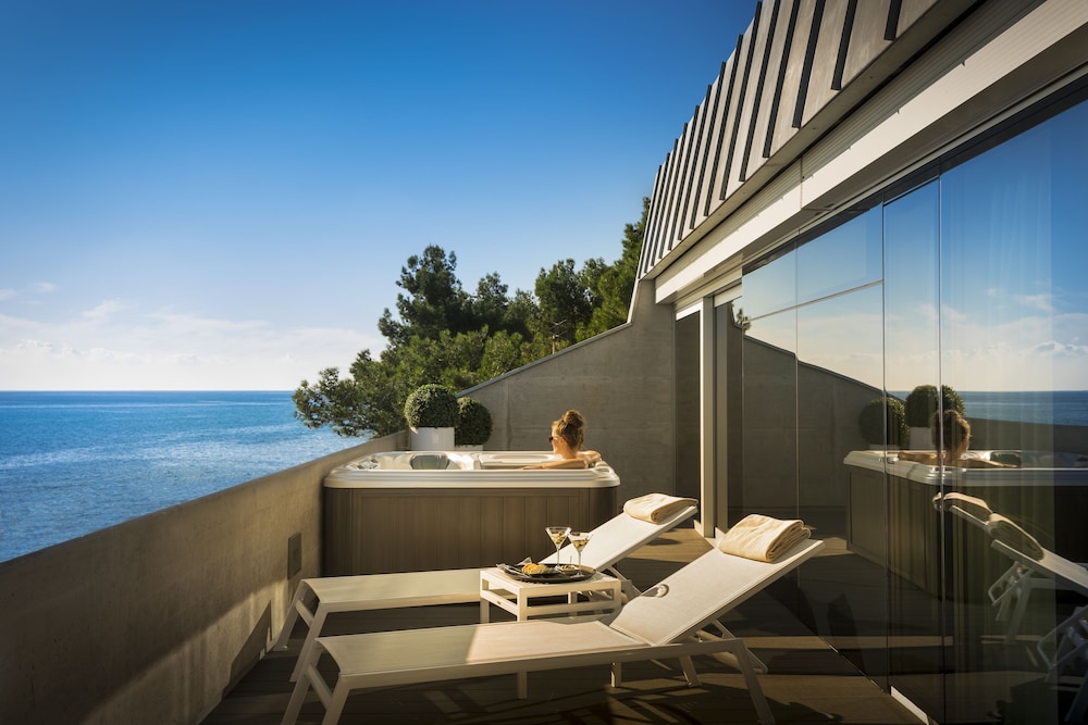 Rivalmare Boutique Hotel 17/50