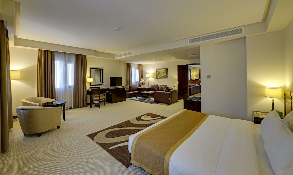Monroe Hotel Bahrain 18/66