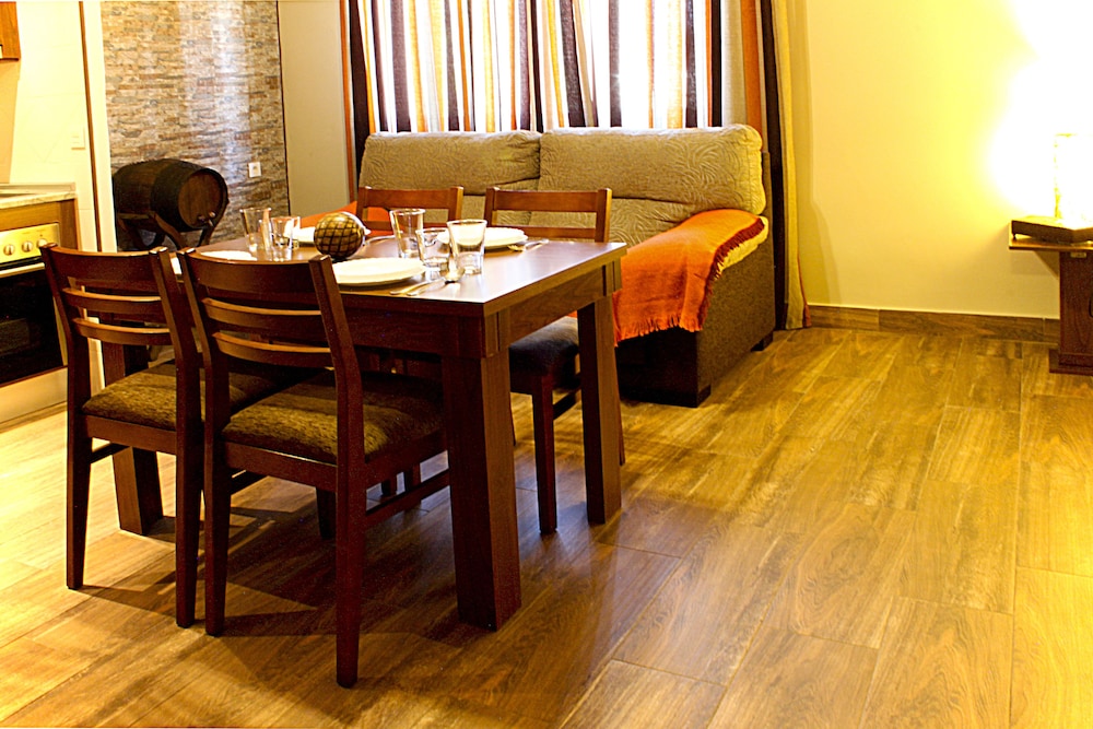 Apartamentos Cullar Vega 49/60