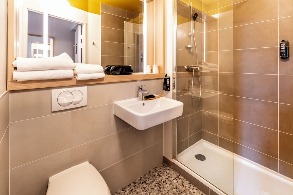 ibis Styles Prevessin Geneve Aeroport 45/50