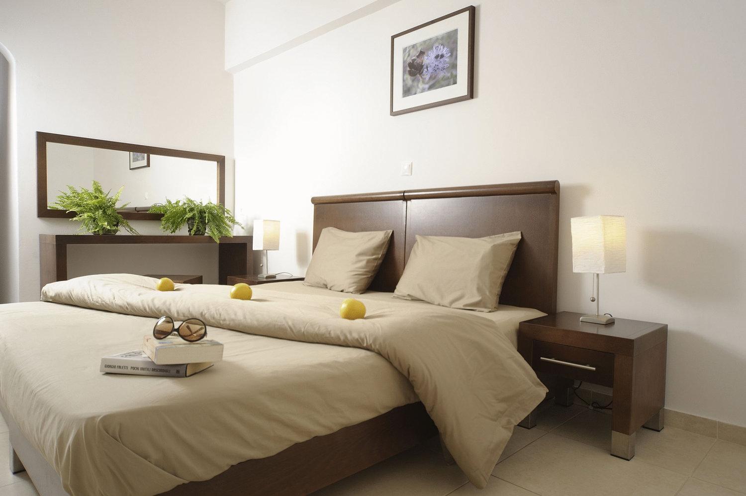 Glaros Hotel 26/63