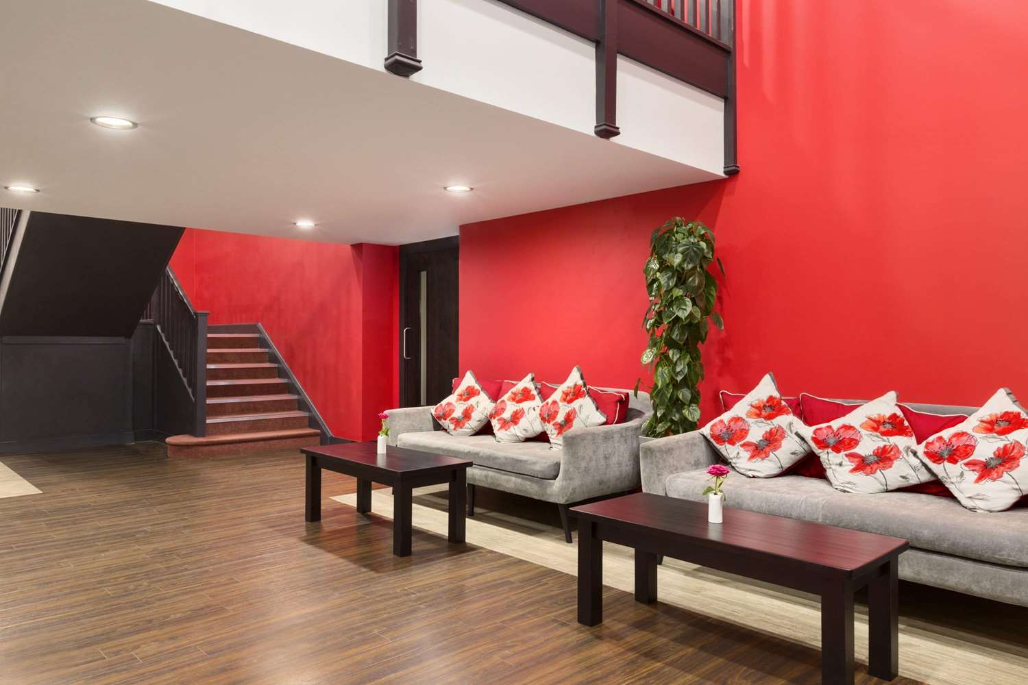 Ramada by Wyndham Oxford 9/16