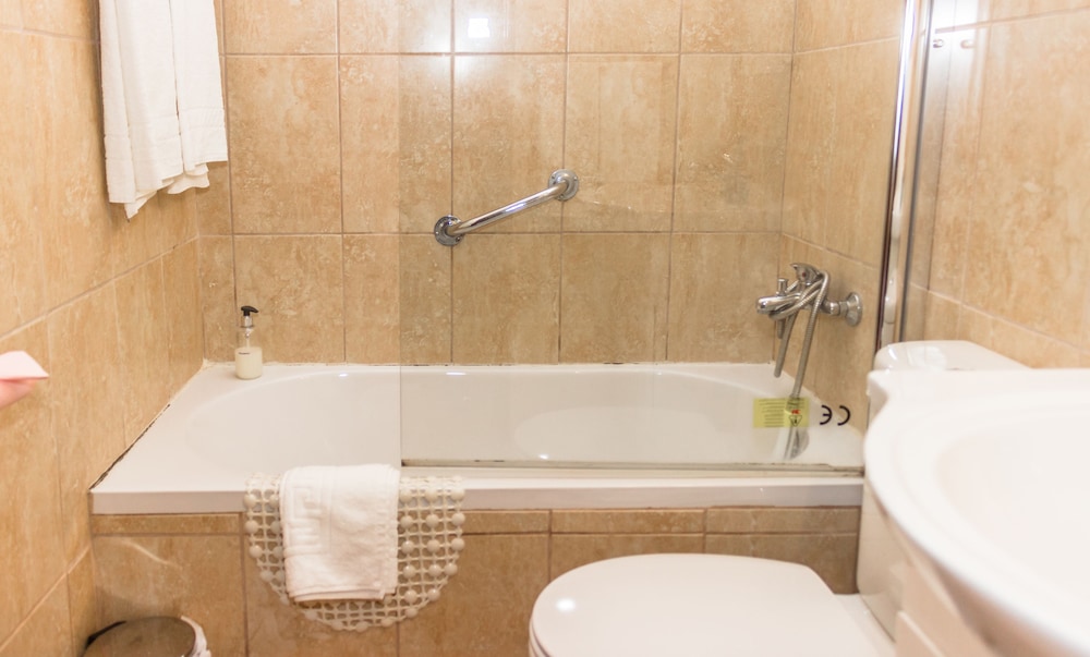 Hotel Aeromar 14/43