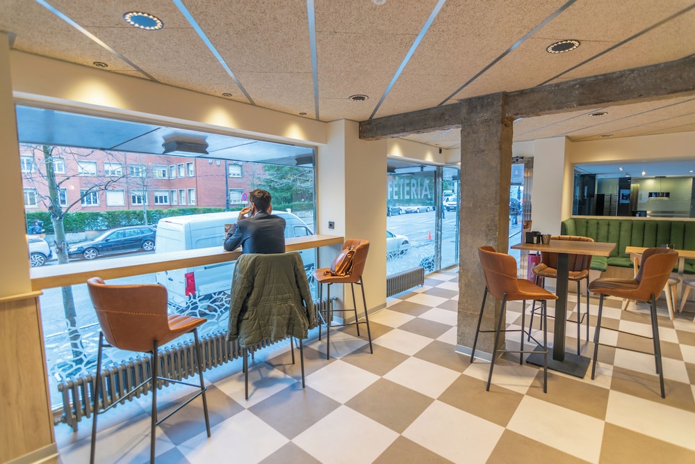 Zentral Ramiro I Oviedo 33/50