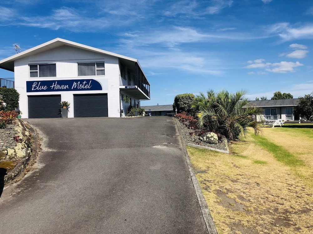 Blue Haven Motel 44/50