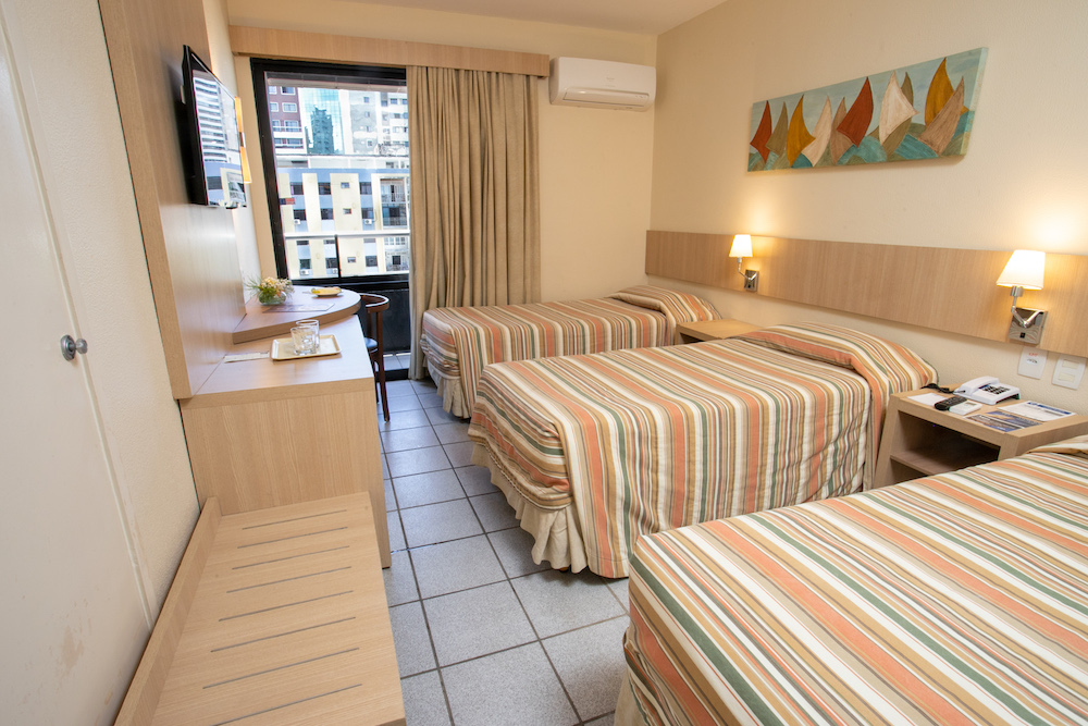 Standard, Triple, 1 Double and 1 Single Bed