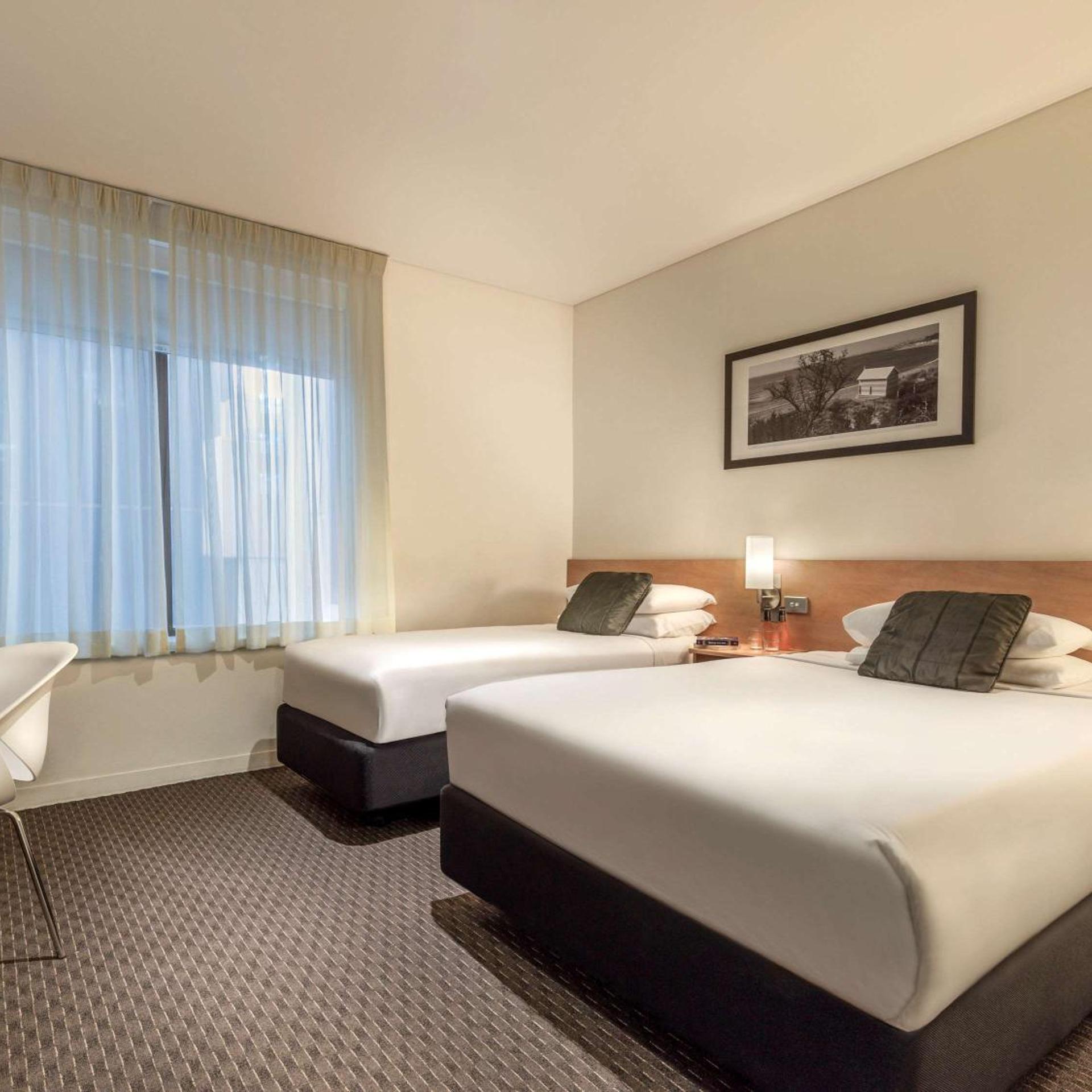 Standard, Twin Beds