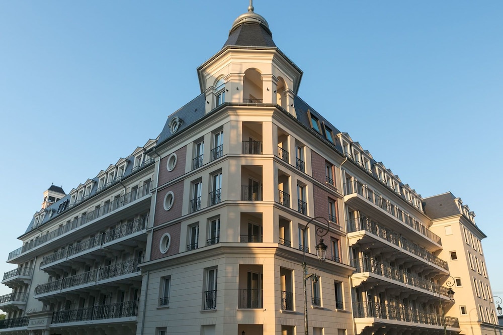 Villa Medicis Puteaux 5/50