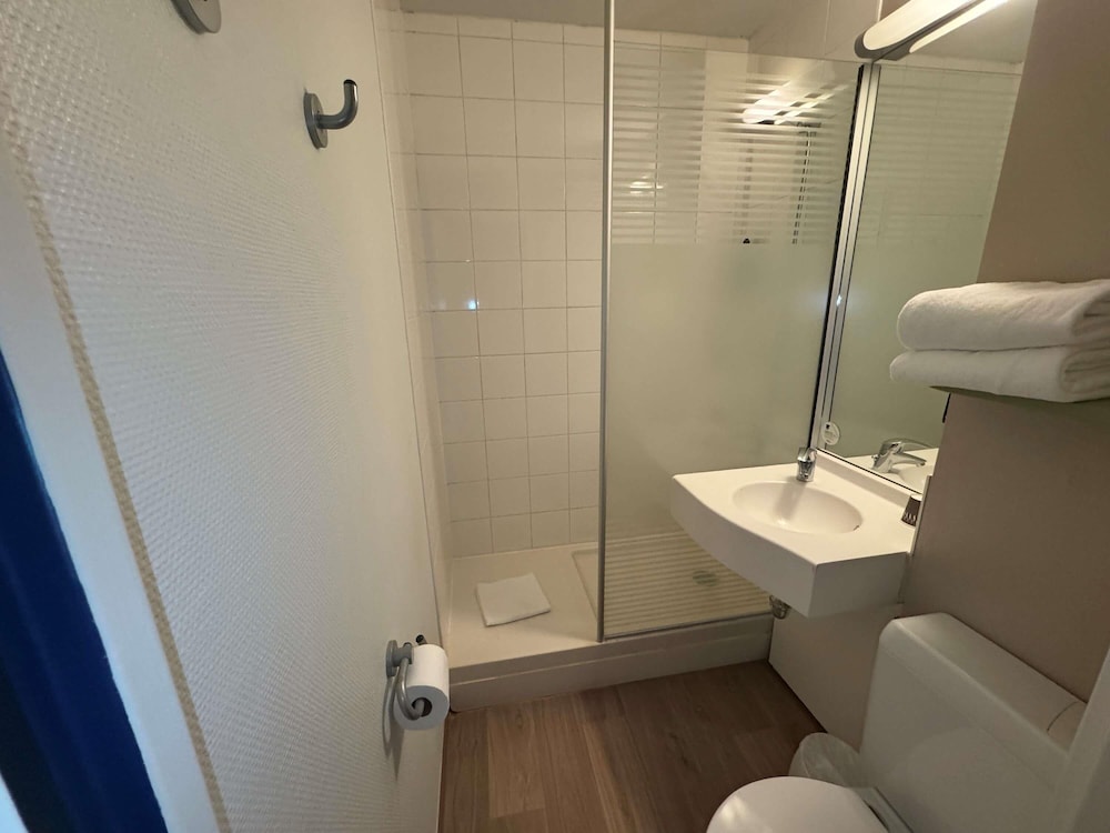 Ibis Budget Rouen Sud Zenith 45/49