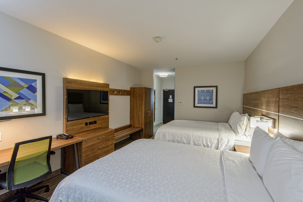 Holiday Inn Express Hotel & Suites Corpus Christi 19/44