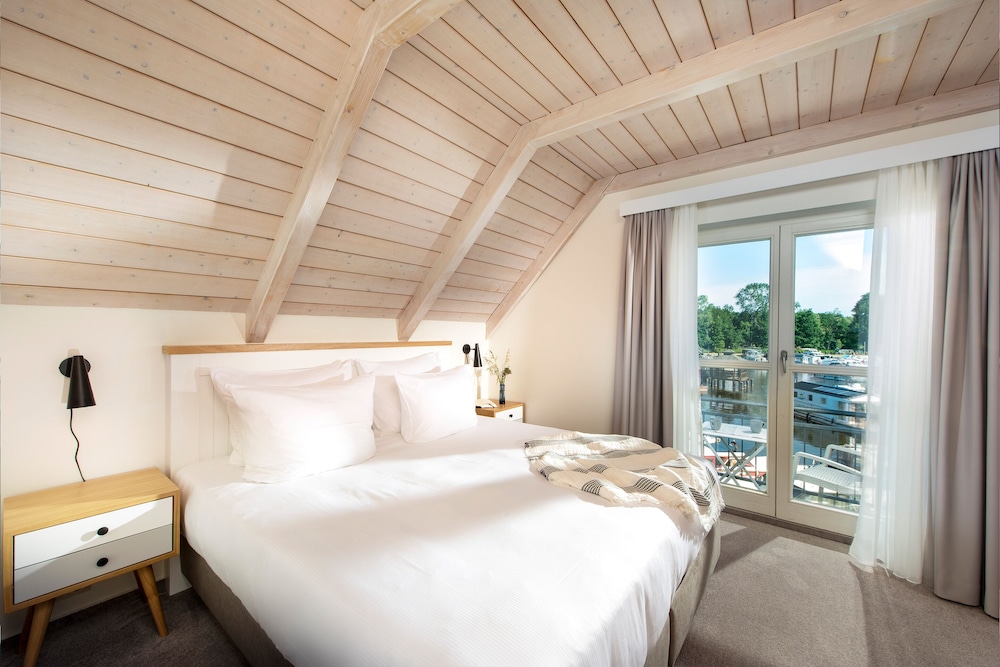 Precise Resort Marina Wolfsbruch 7/50