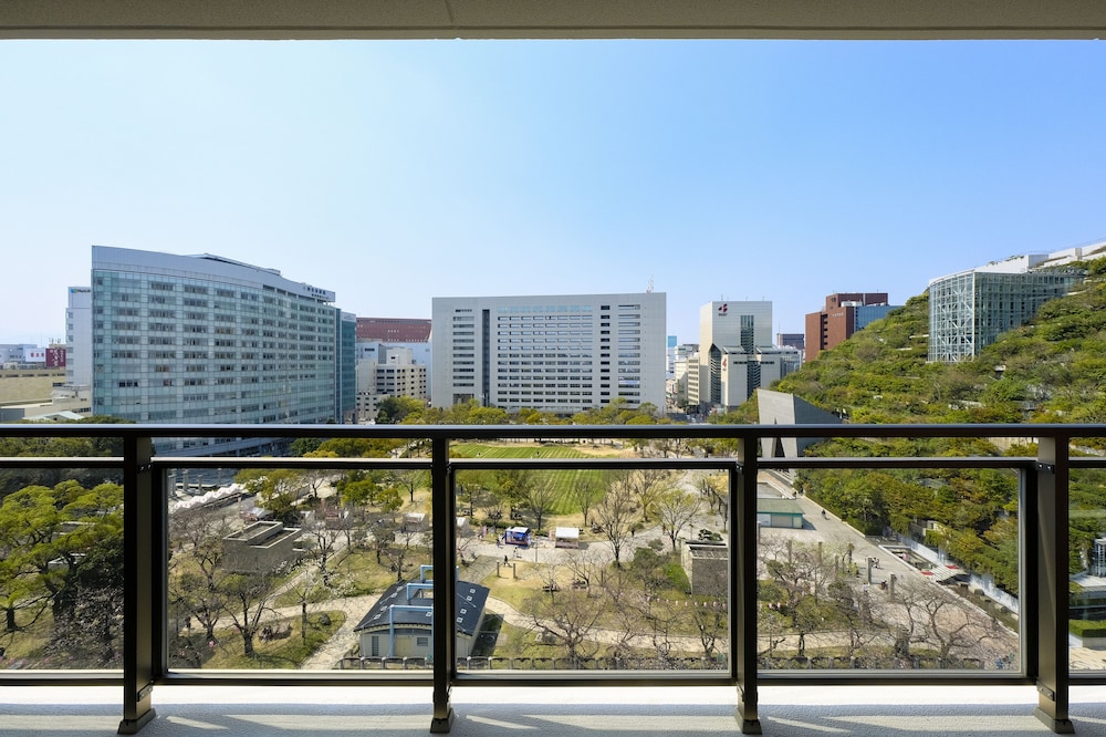 ホテル グランドルチェ HAKATA 写真1