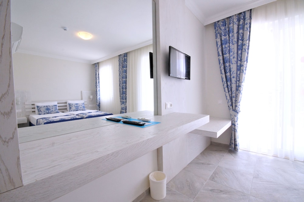Oludeniz Beach Resort by Z Hotels 23/44
