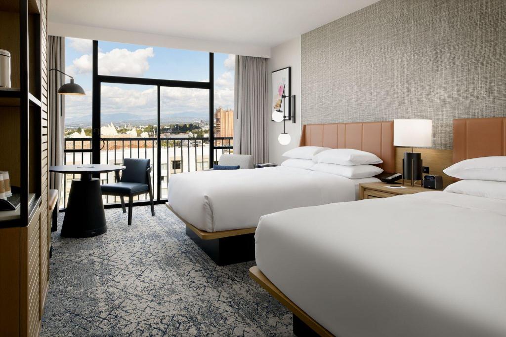 Theme, Guest Room, Premium, 2 Queen Beds, with View, Club Lounge Access