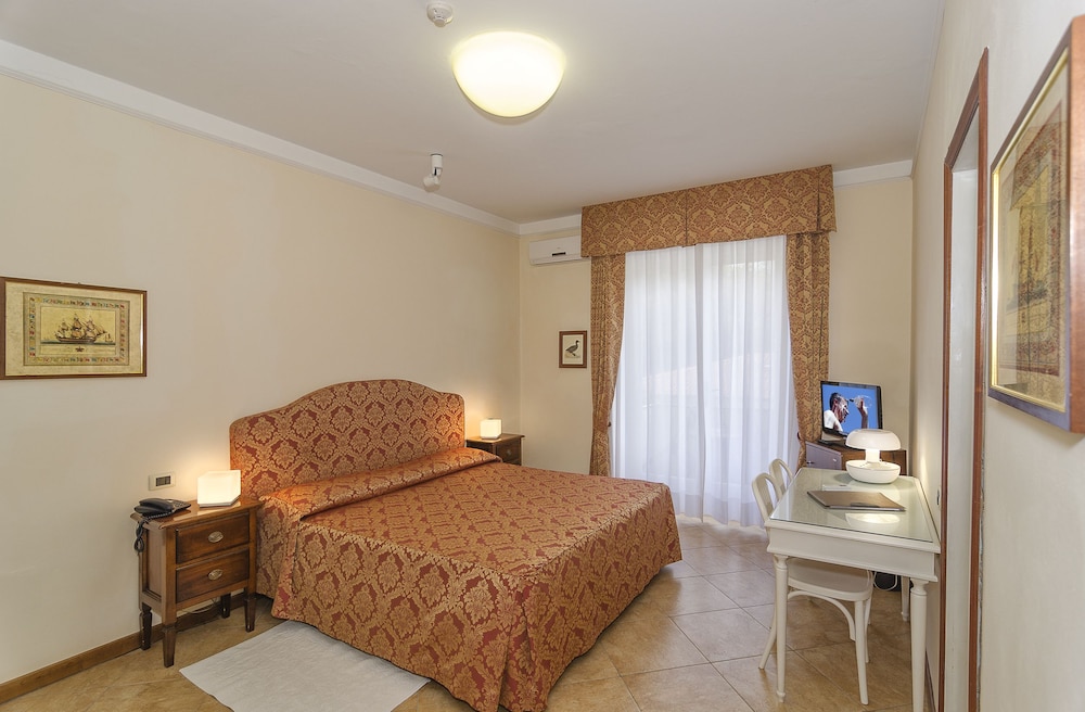 Hotel Verdemare 27/52