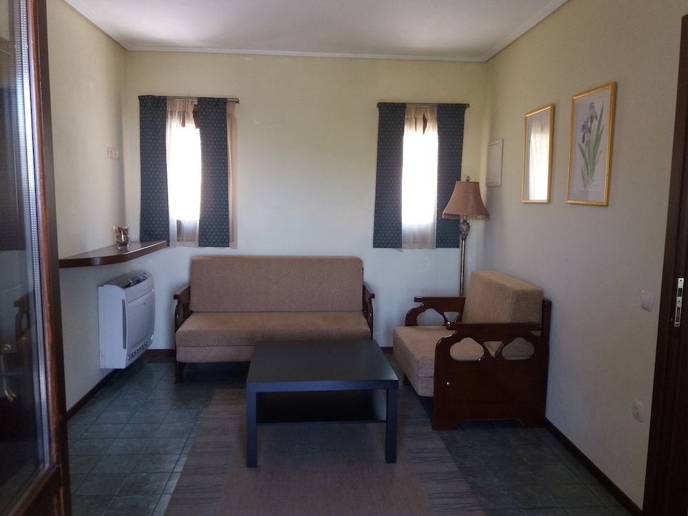 Pelion Resort 58/78