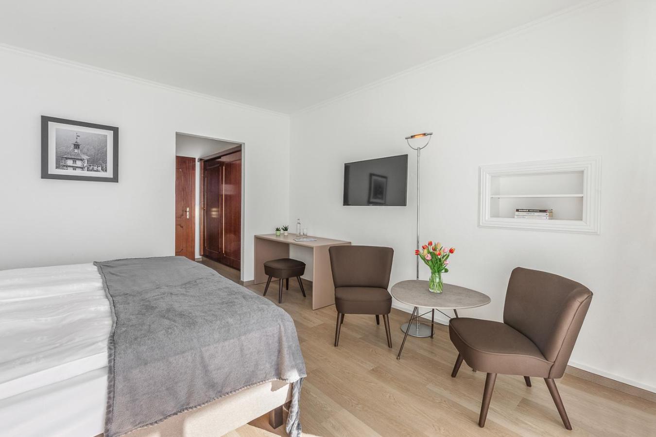 Panorama, Double Bed, Lake View, Balcony