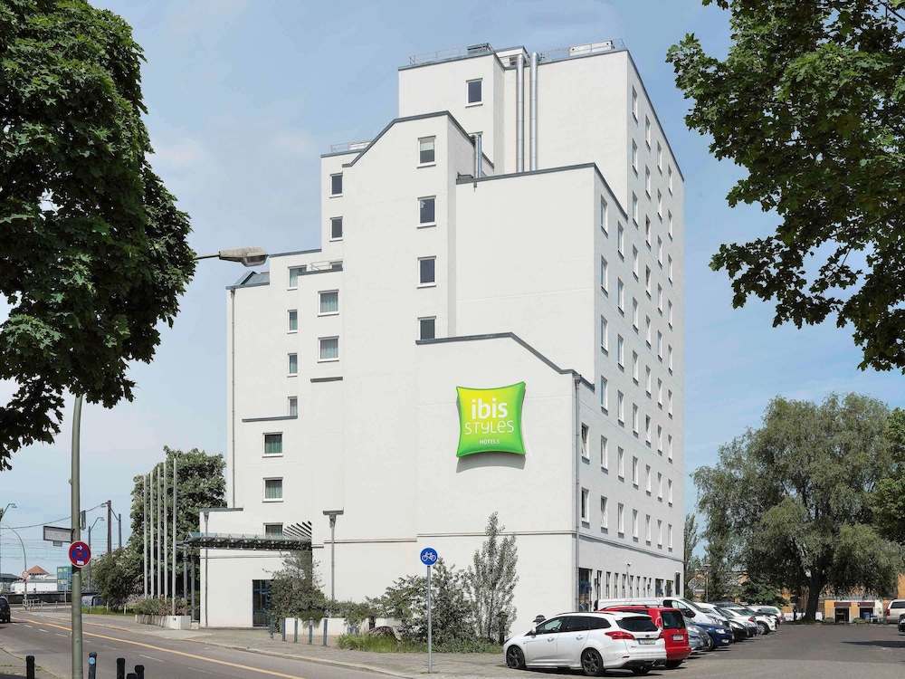 ibis Styles Berlin Treptow Hotel 62/71