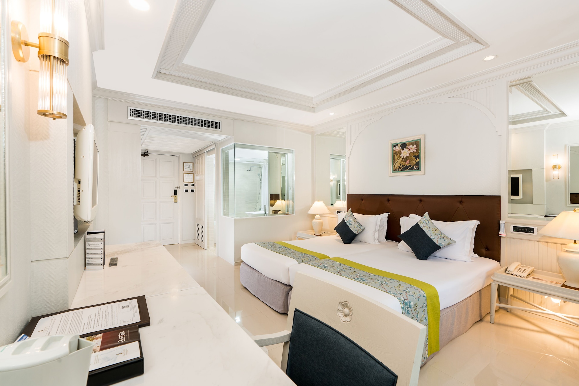 Plus, Mini, Suite, Twin Beds