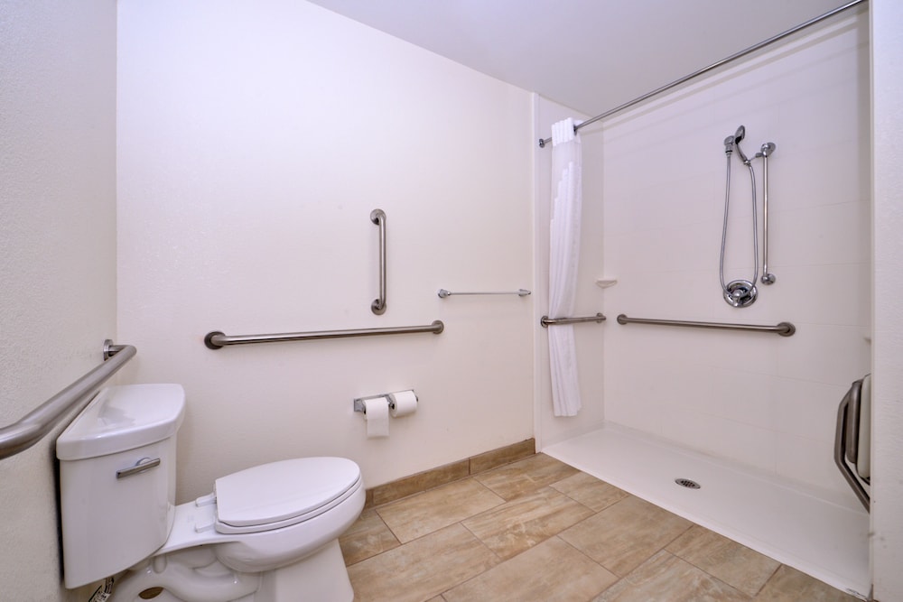 Holiday Inn Express & Suites Page - Lake Powell Area 24/60