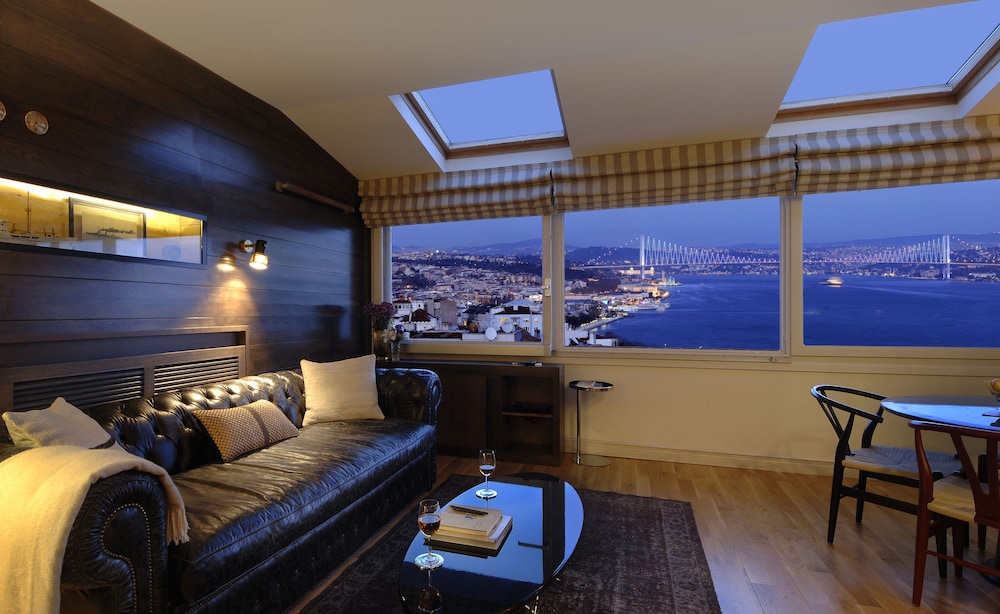 Urban Suites Istanbul 24/45