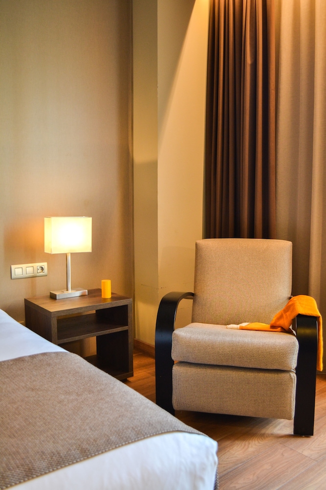 Hotel America Barcelona 34/82