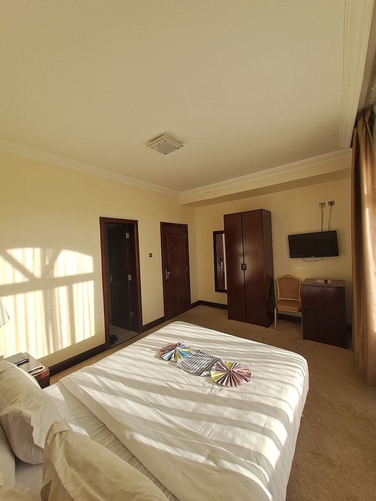 Park Lane Addis Hotel 12/35