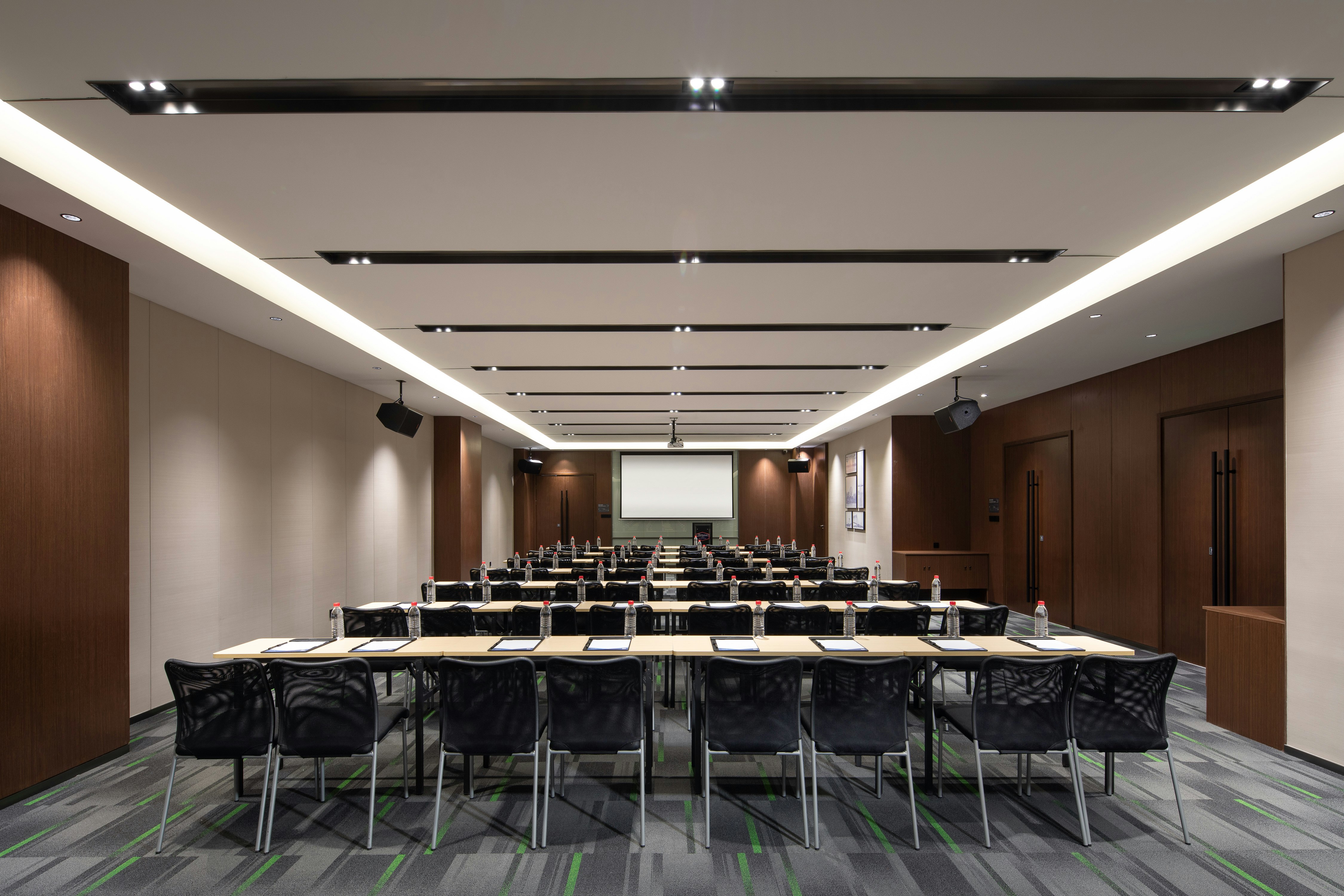 Hampton by Hilton Haikou East Railway Station 34/40