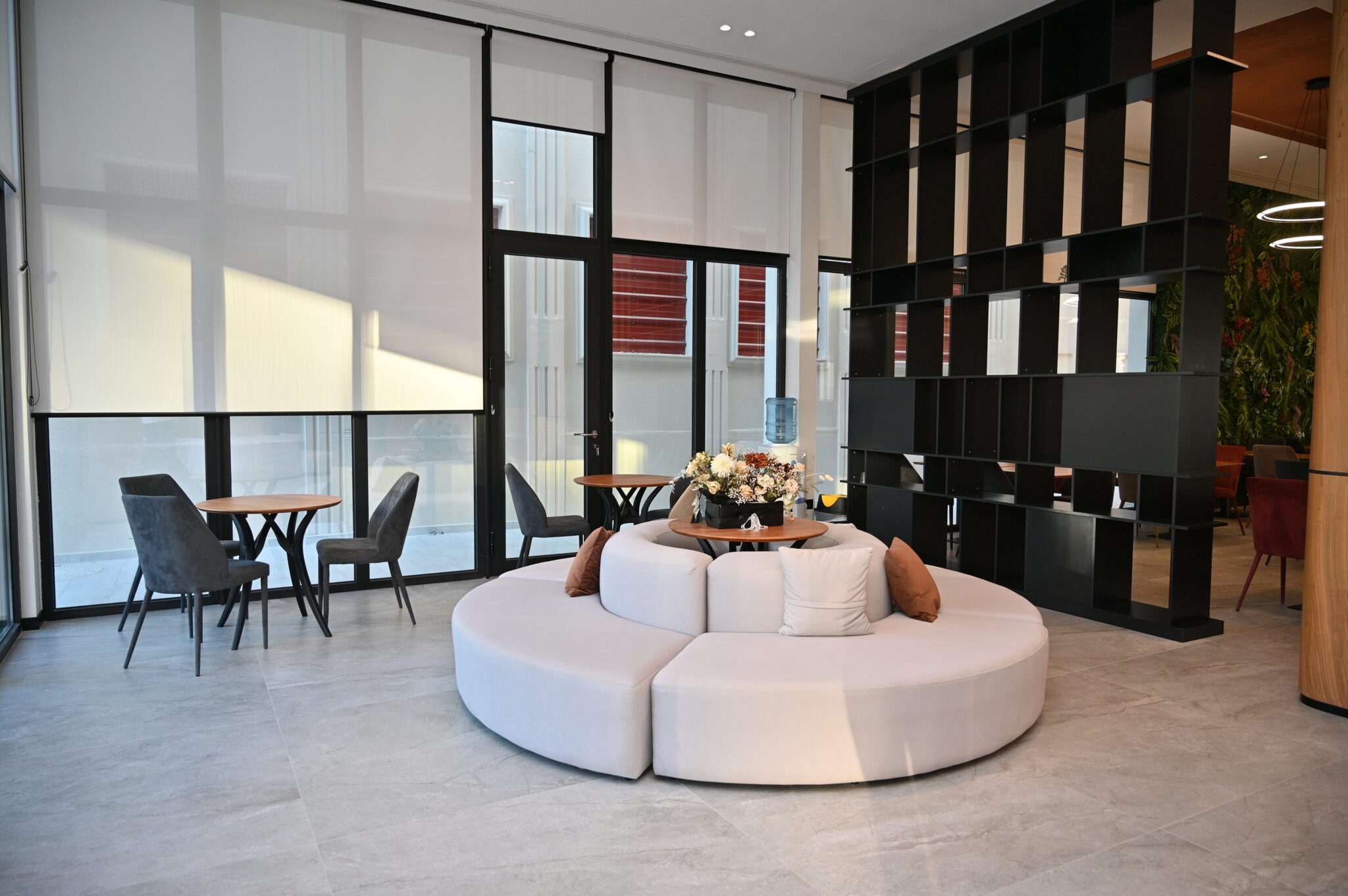 Adria Palace 42/64