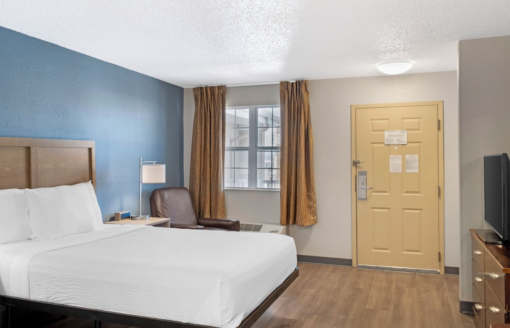 Extended Stay America - El Paso - West 11/54