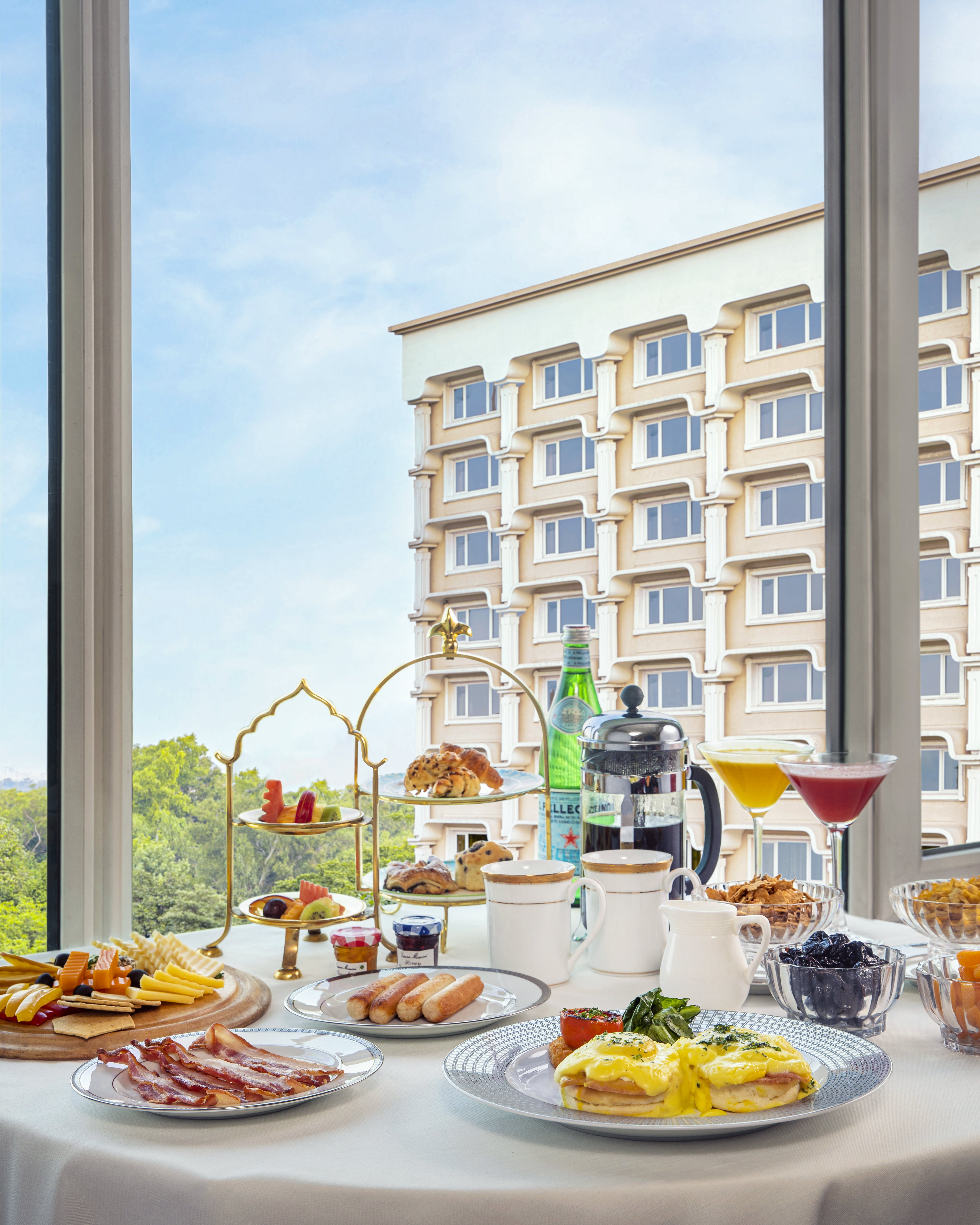 Taj Palace, New Delhi 6/80