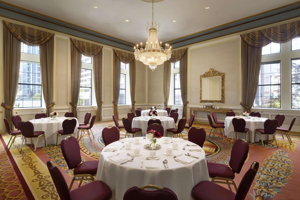 Fairmont Hotel Vancouver 56/67