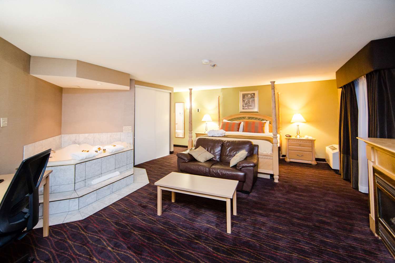 Ottawa Kanata Hotel and Conference Centre 19/24