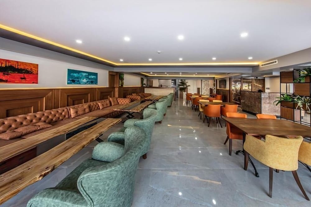 Asia Business Suites 31/50