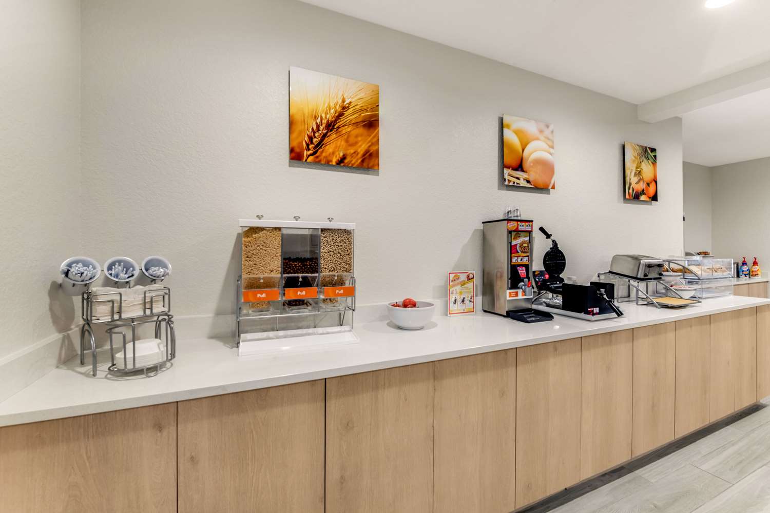 Comfort Inn & Suites Weston - Wausau 5/25