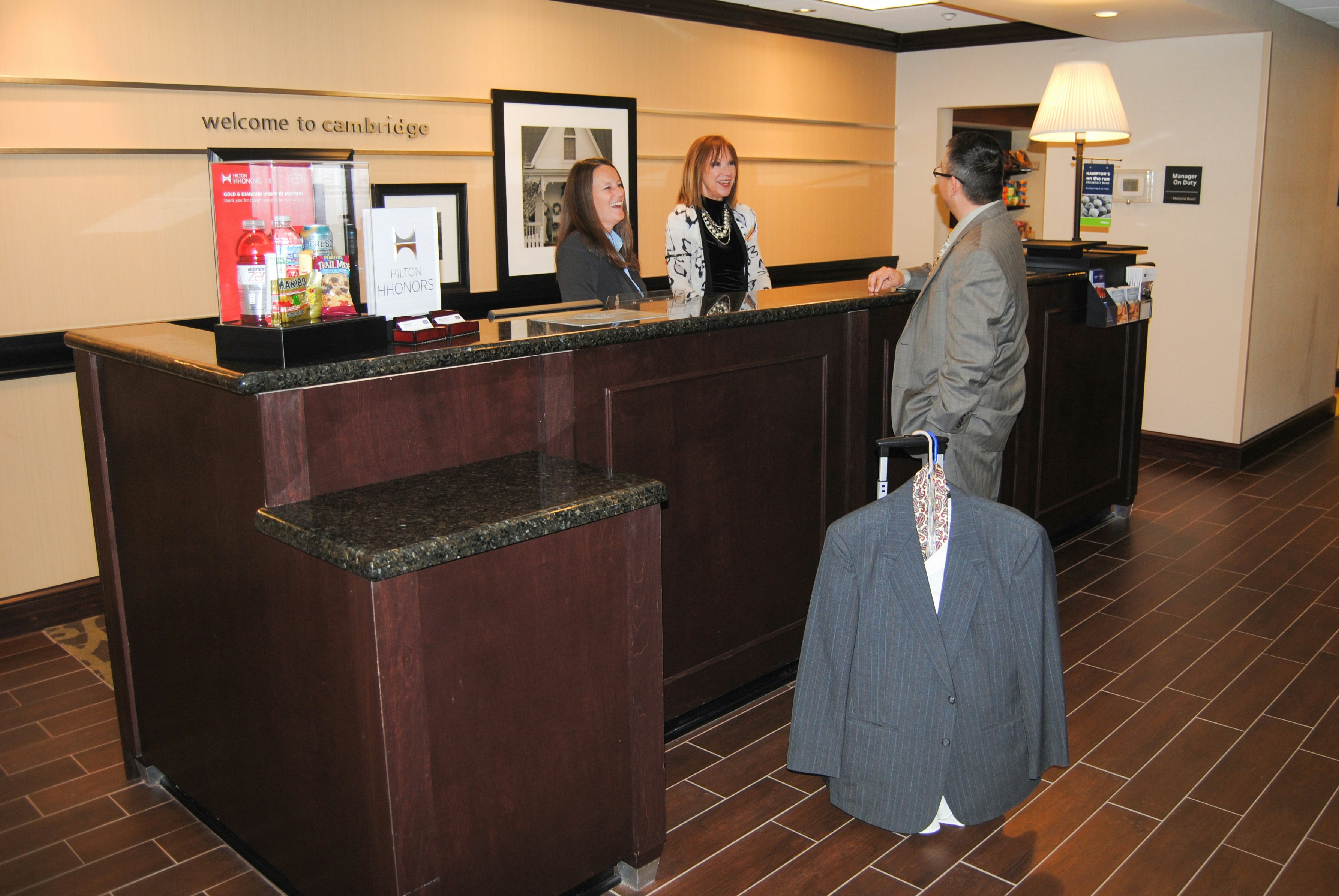 Hampton Inn Cambridge 8/63