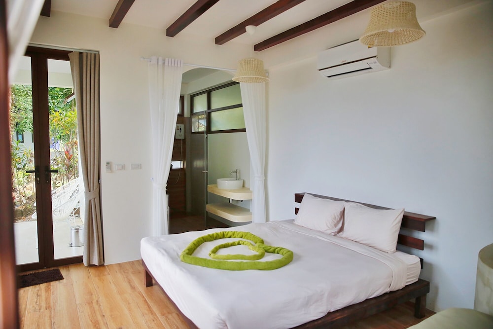 Resolution Resort 14/71